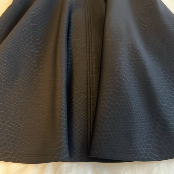 Ted Baker size 2 or xs black skater scuba dress (like new condition) - Picture 5 of 11